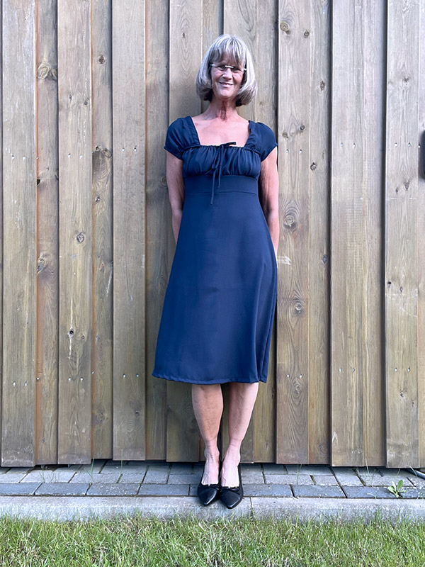 Katrice 38 Gerafft Blau Uni Vorne