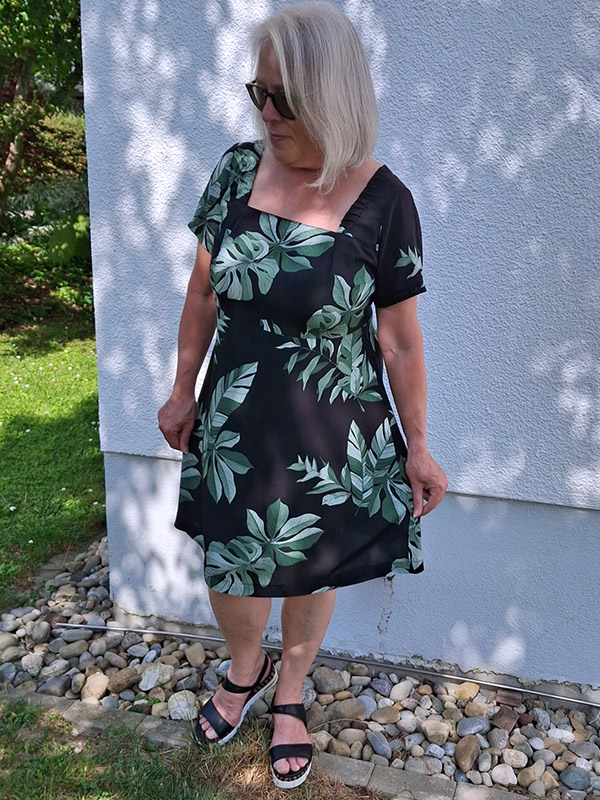 Katrice 44 FBA Blaetter