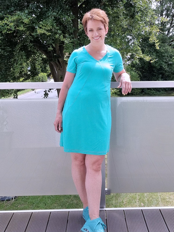Xana 40 Petite Raglan Blau 1