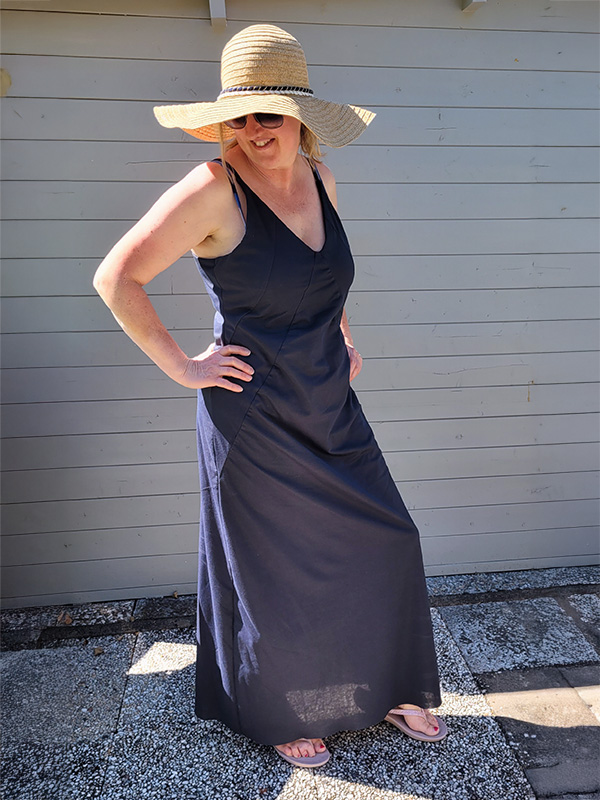 Xana 42 Maxikleid Webware Seitlich