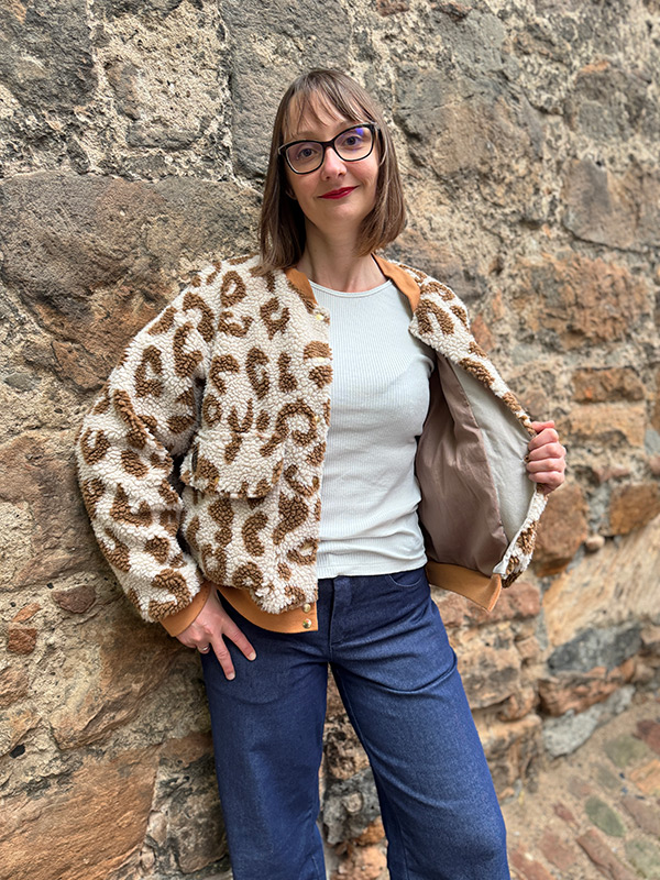 BESS 36 Pluesch Gefuettert