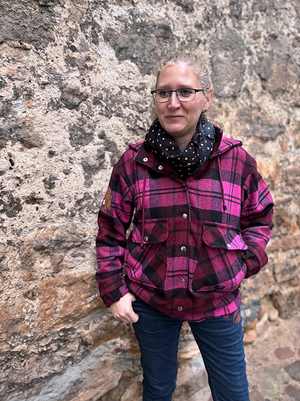 BESS 36 Wollstoff Karriert Kapuze Druckknoepfe