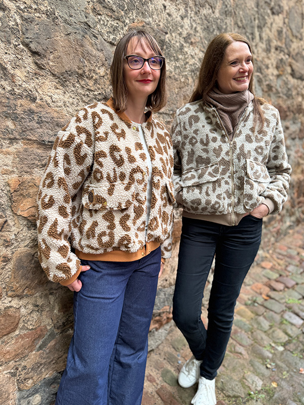 BESS 36 Und BESSA Leo Pluesch Braun