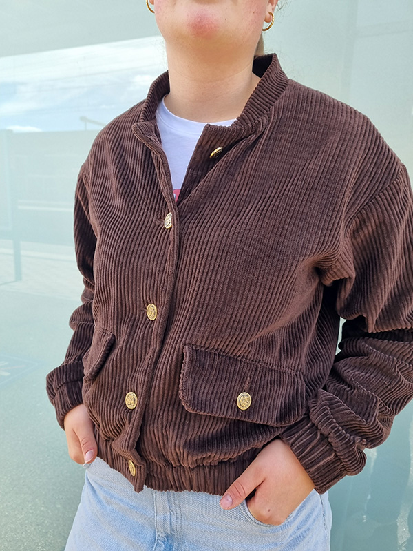 BESS 42 Cord Braun Kurz Gummibund