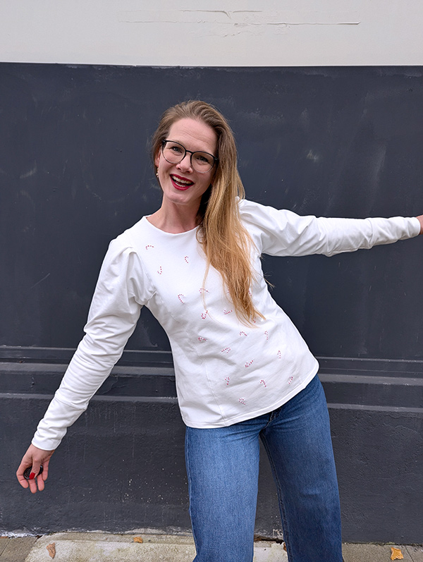 ALIRA 44 46 Faltenärmel Zuckerstangen1