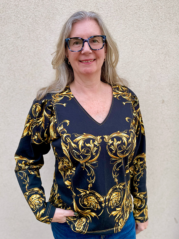 ALIRA 44 Schwarz Gold