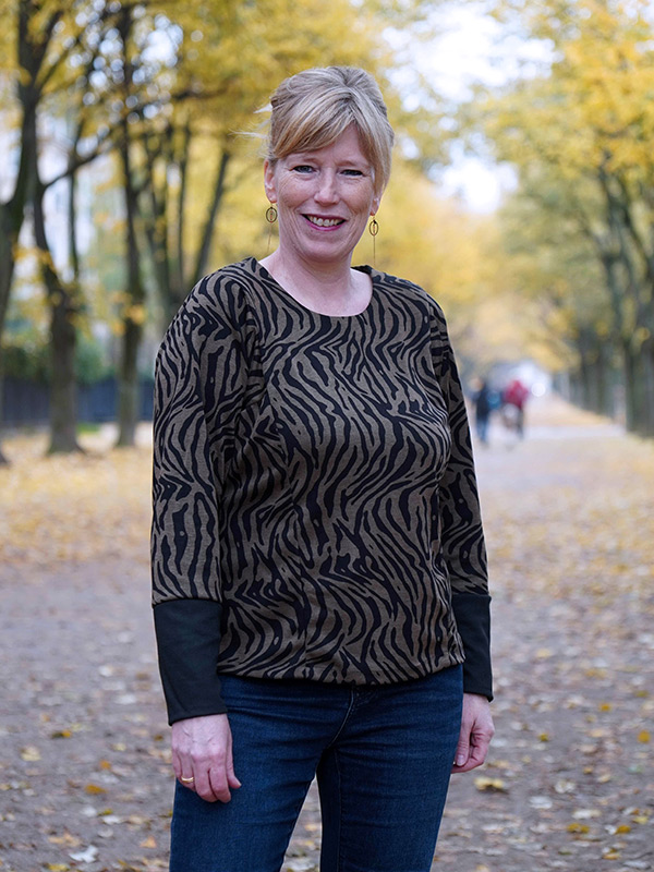 ALIRA 44 Schwarzes Buendchen