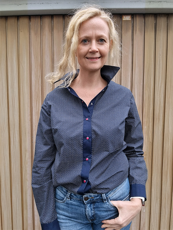 CORA 40 FBA Gepunktet Leiste