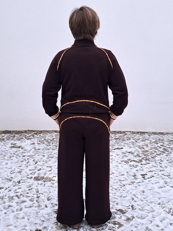 Chillou 38 Lange Jacke Hinten