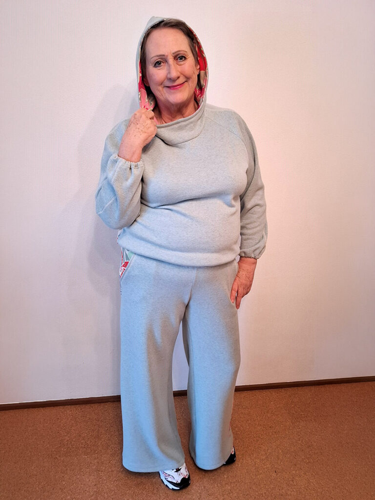 Chillou 44 42 Grau 1