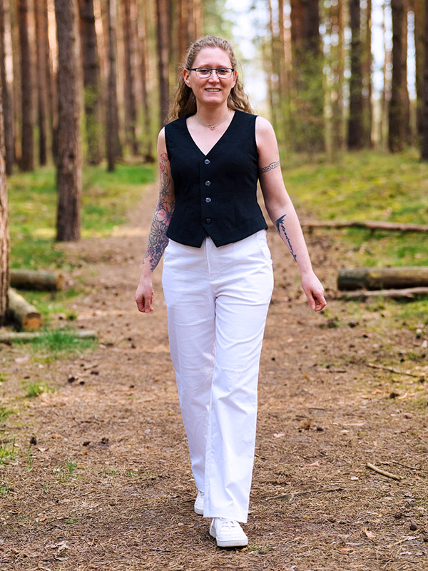 NAIRA 38 Nairo 40 Schwarz Weiss Vorn