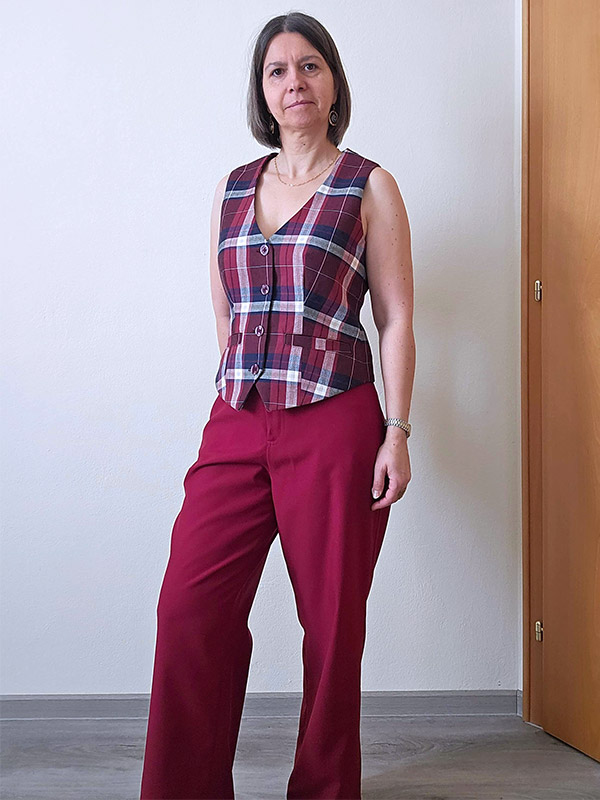 NAIRA 38 Nairo 40 Straight