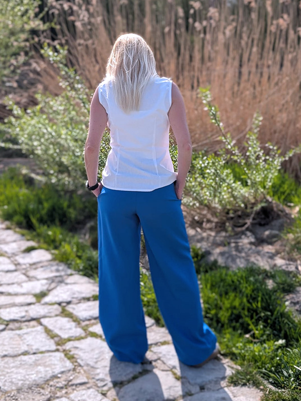 NAIRA 38 ärmellos NAIRO 40 BLAU 2