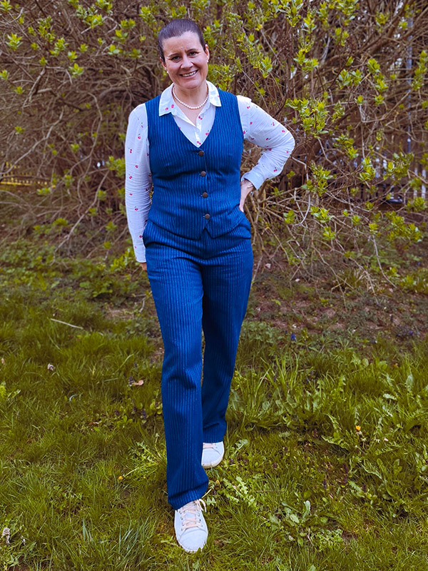 NAIRA 40 NAIRO 42 Nadelstreifen