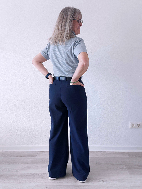 NAIRA 42 Leinengemisch Dunkelblau Hinten