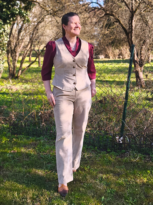 NAIRA 42 NAIRO Beige 1