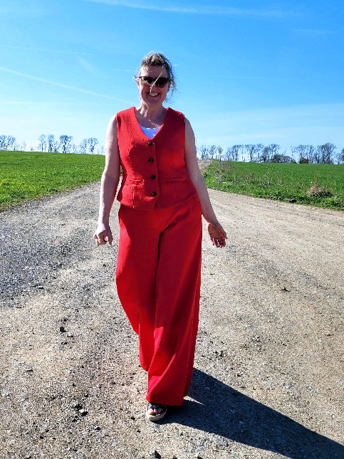 NAIRA 42 NAIRO Rot 2