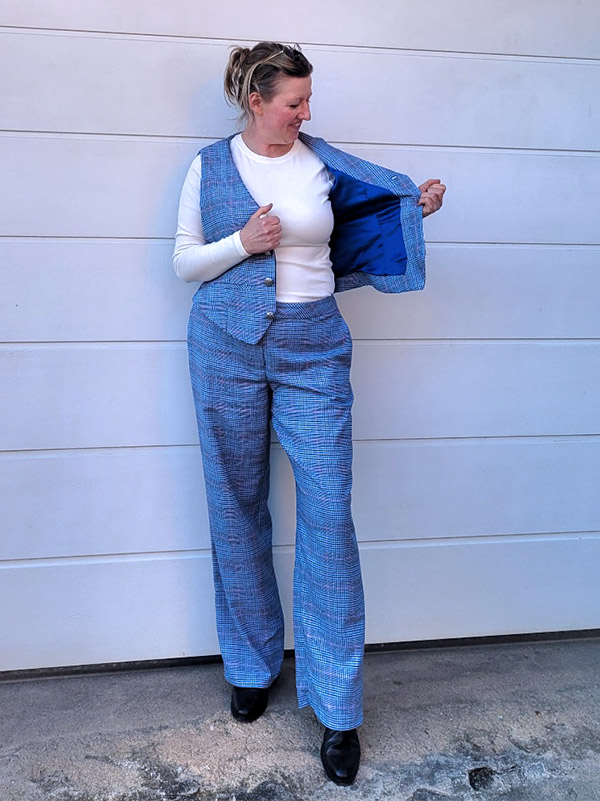 NAIRA 42 NAIRO Straight Karriert 2