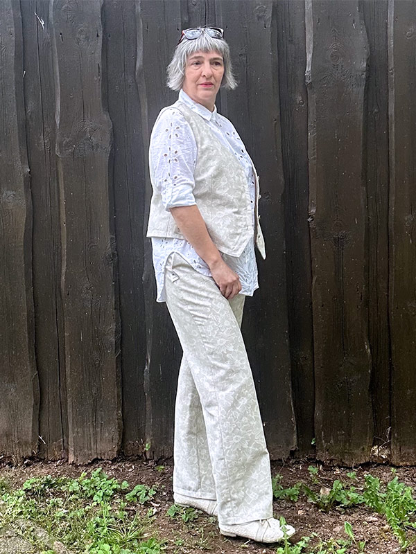 NAIRA 44 Nairo Hell1