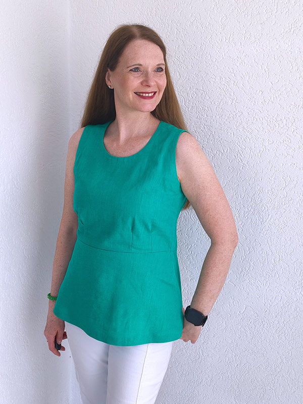 Morgane 36 Bluse Rundhals ärmellos