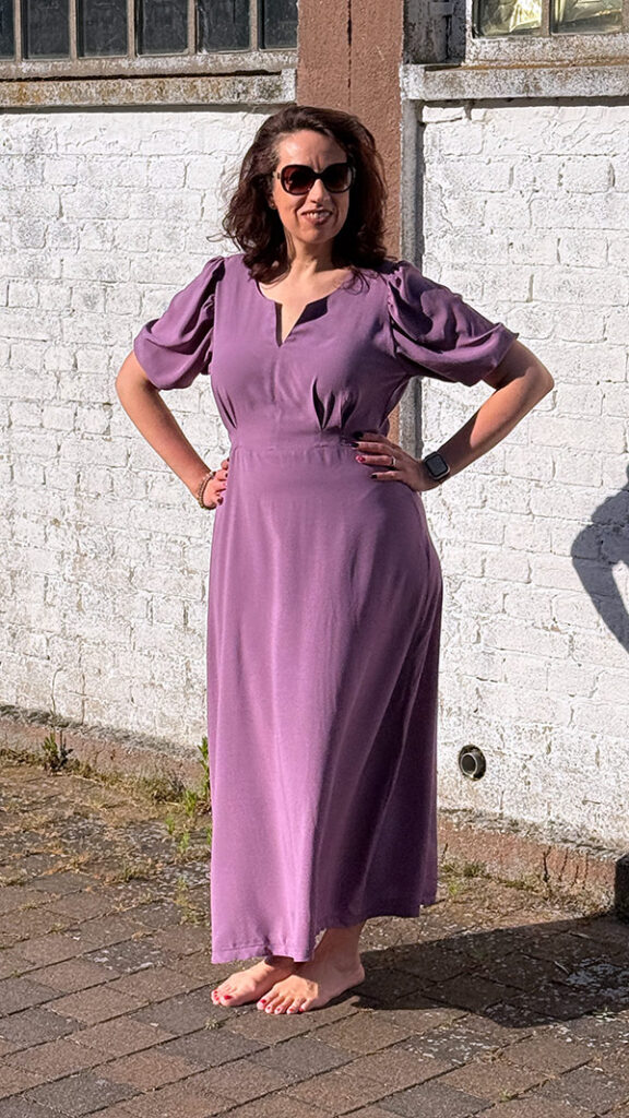 Morgane 44 Ballonärmel Maxikleid Vorn