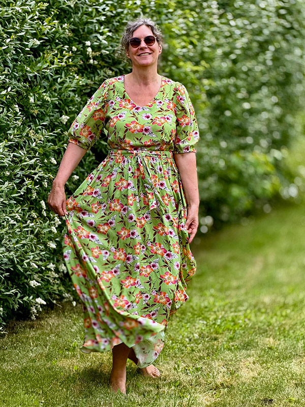 Morgane 44 BallonärmelMaxikleid