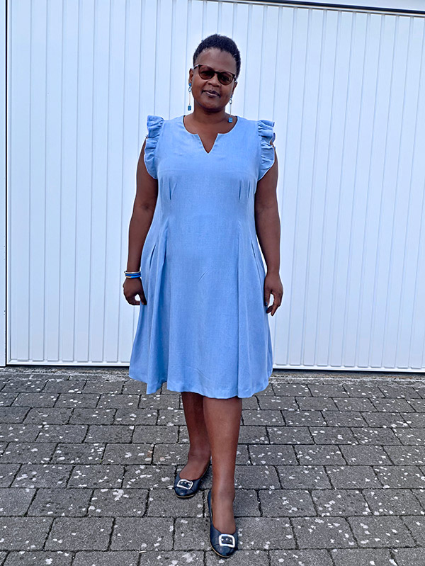 Morgane 52 Rüschenärmel Hellblau 3